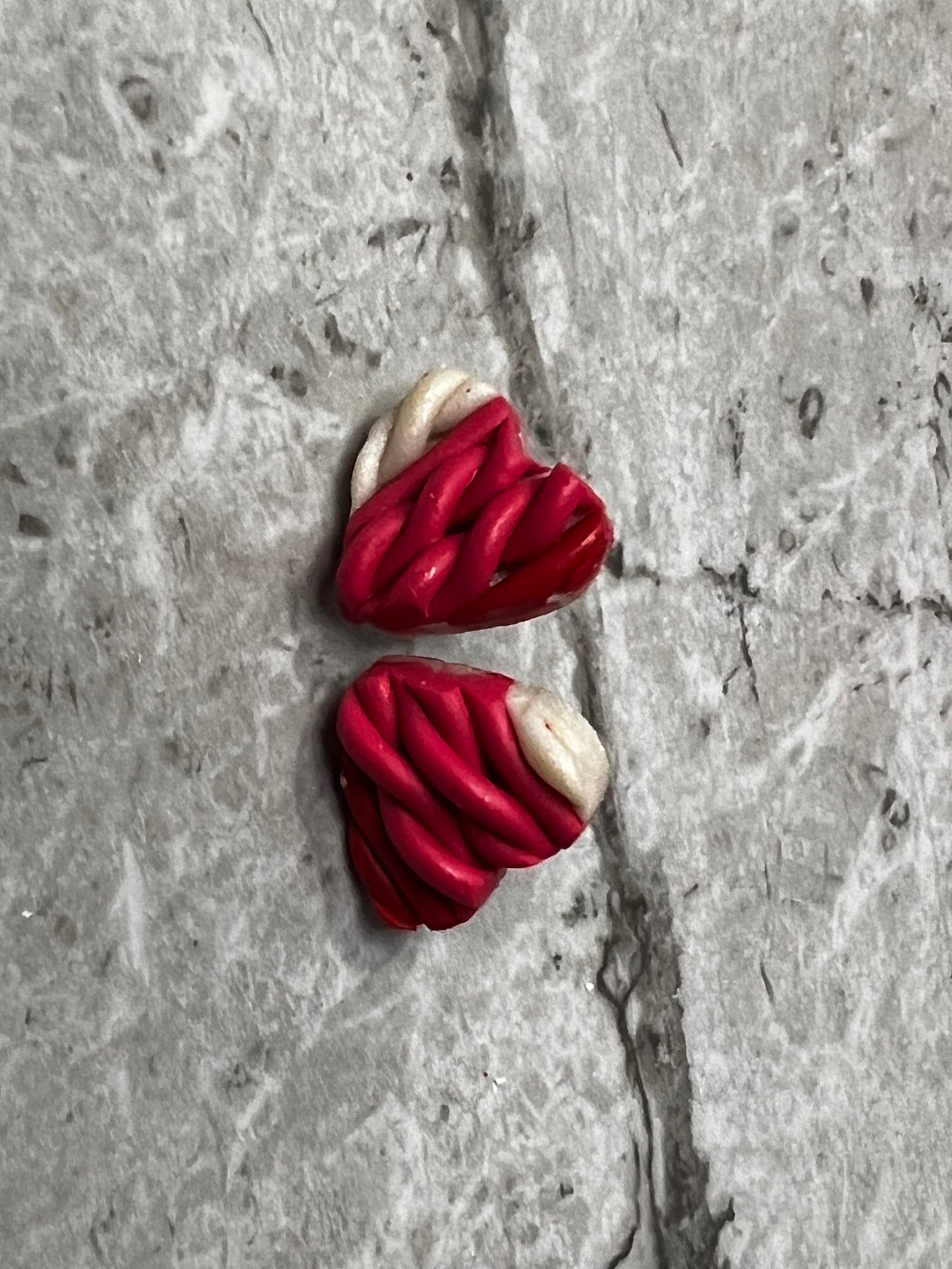 Knitted Heart Studs