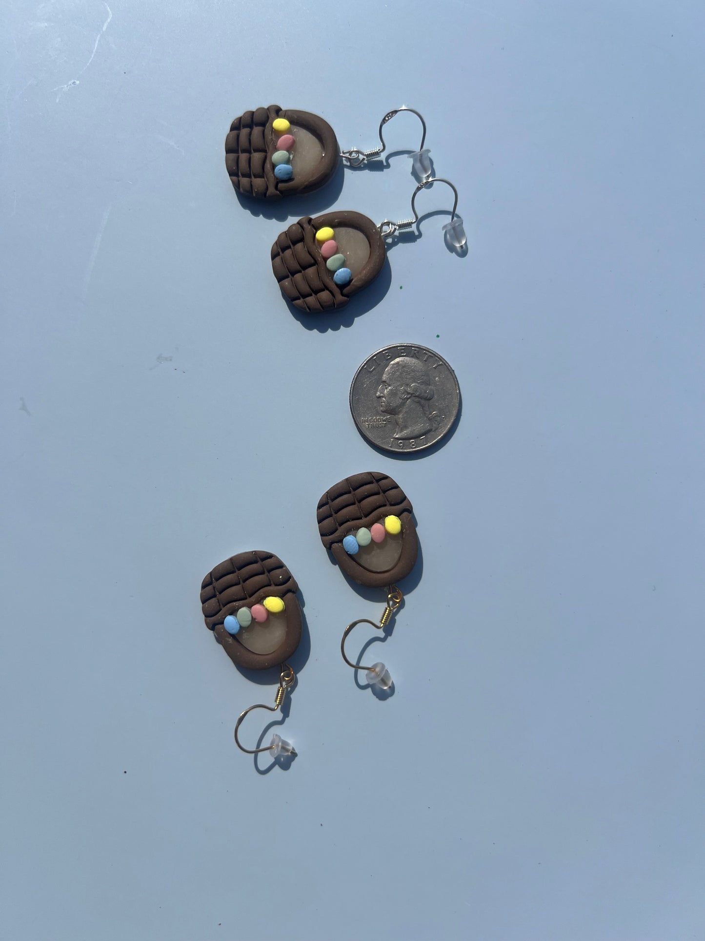 Simple Easter Basket Earring