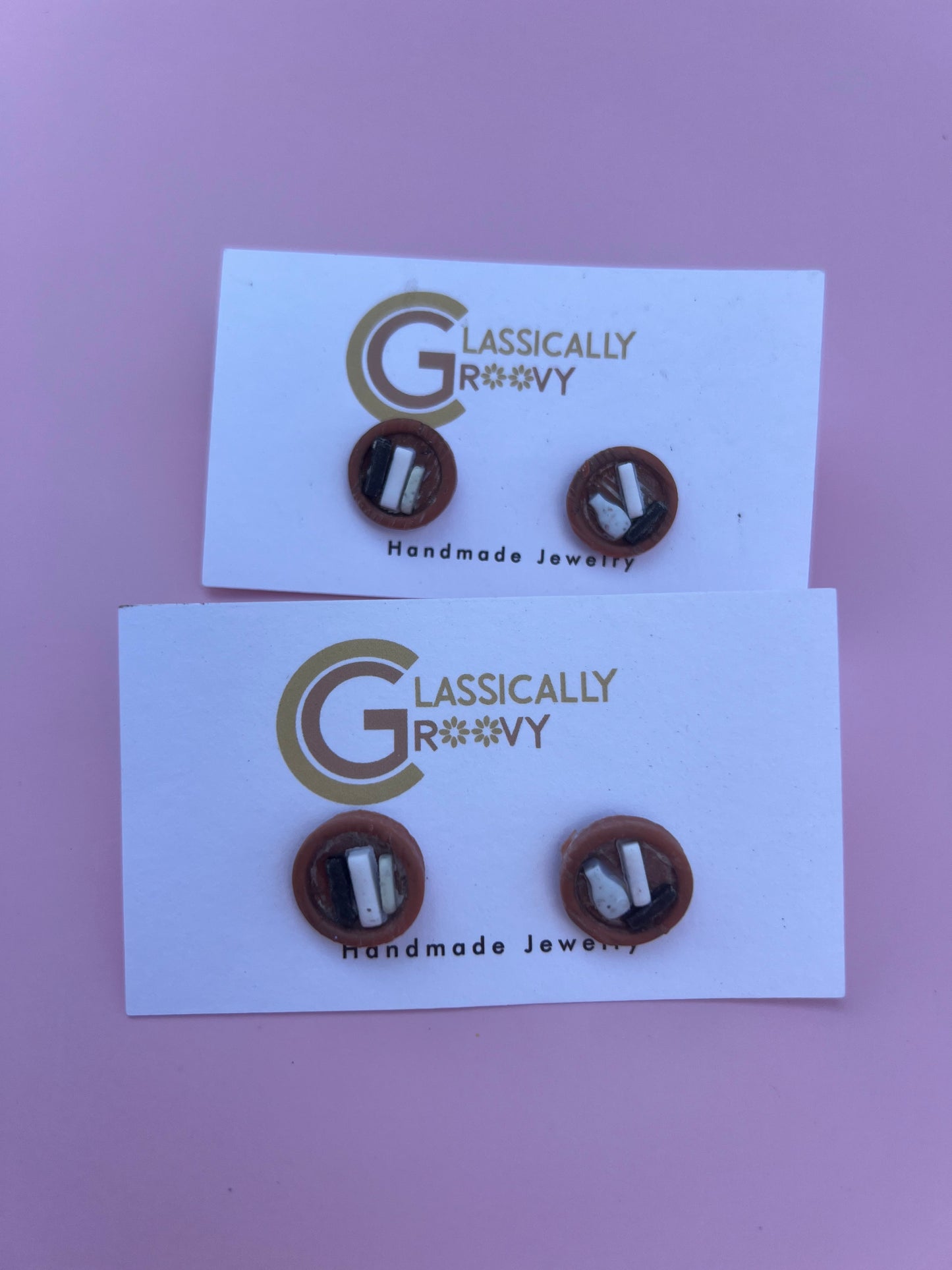 Round Bookshelf Stud Earrings