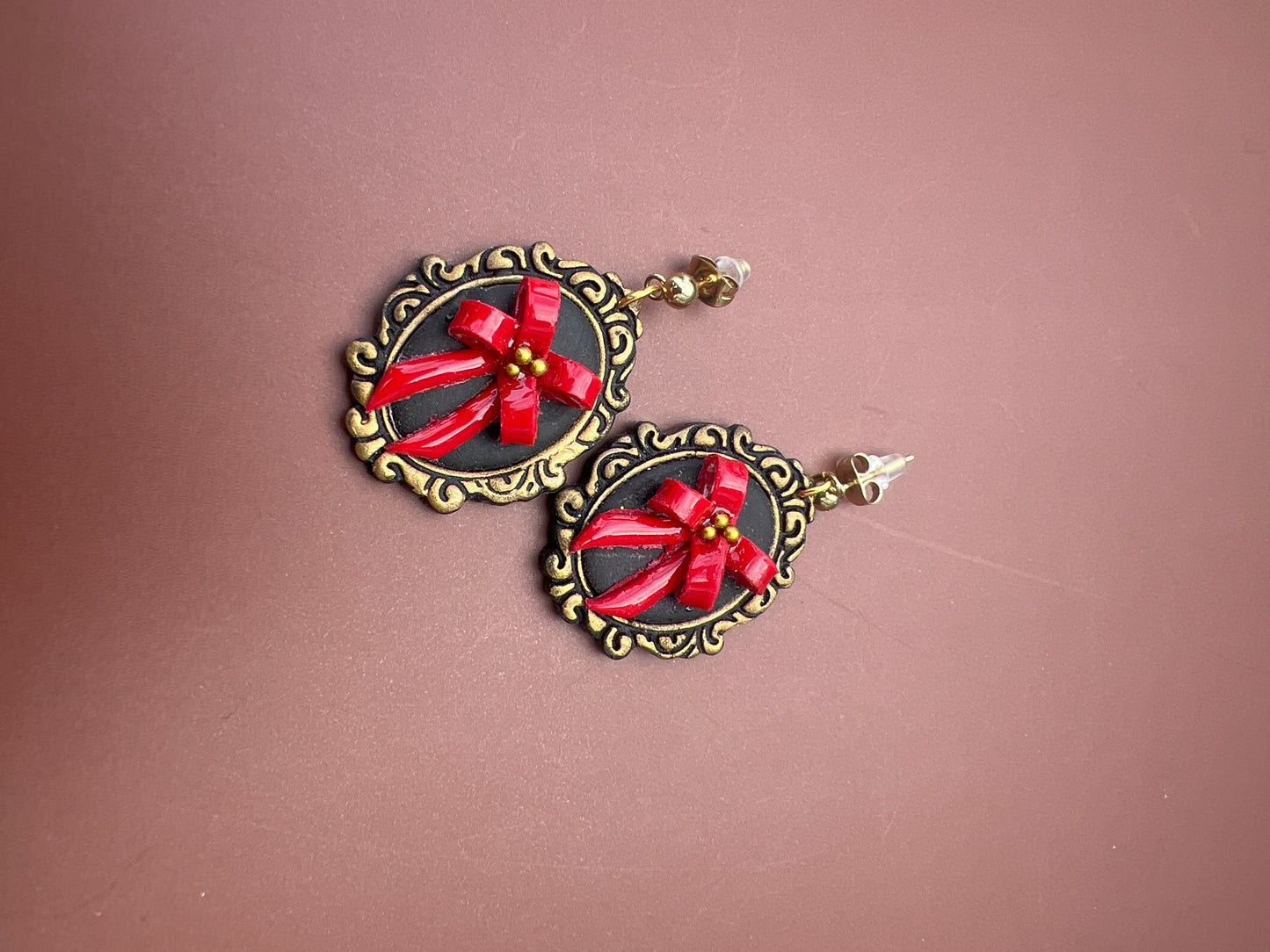 Gothic Bow Frame Stud Earrings